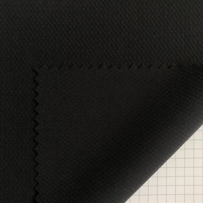 JS-XF  漁網格 HDP-0028 成分：88%P 12%SP  克重：136GSM 規格：75D+40D*75D+40D//137*119 正面照